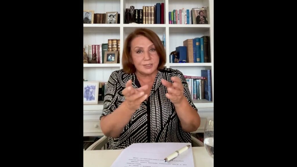 Что родители обязаны покупать детям?