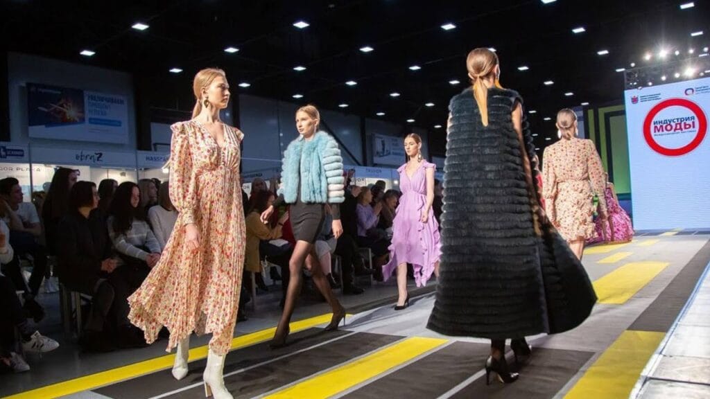 Как индустрия моды влияет на людей?