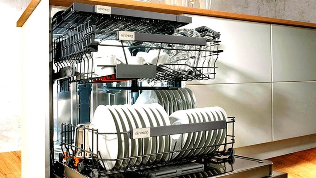 Как правильно мыть посуду в посудомоечной машине?