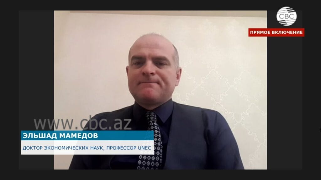 Какая экономическая стратегия стремится снизить зависимость от иностранных технологий?