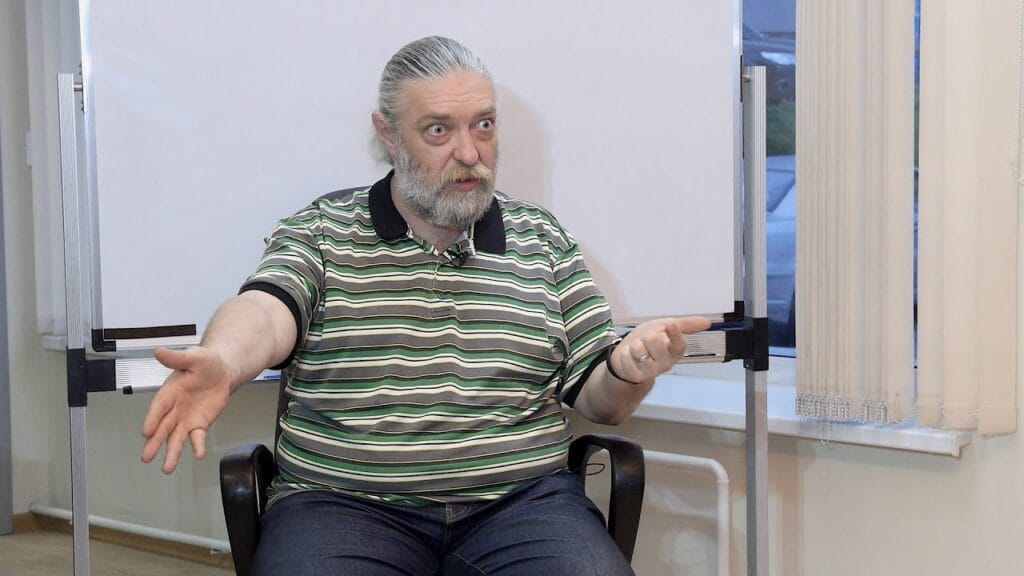 В каком возрасте приучать ребенка к самостоятельности?