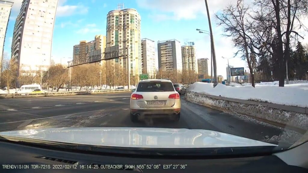 Как работает датчик предотвращения столкновения?