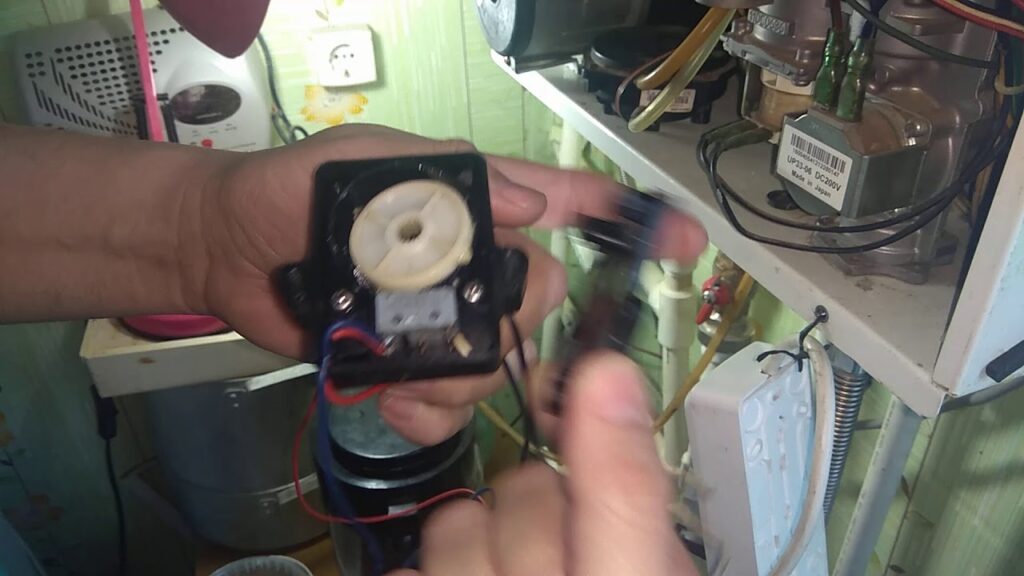 Как узнать причину отсутствия горячей воды?