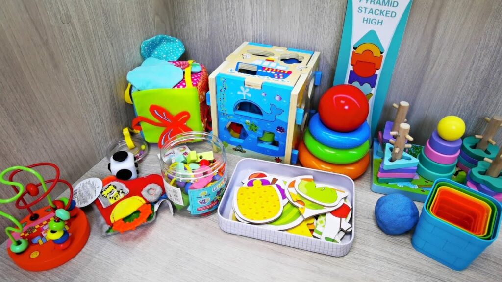 Какие игрушки развивают мелкую моторику?