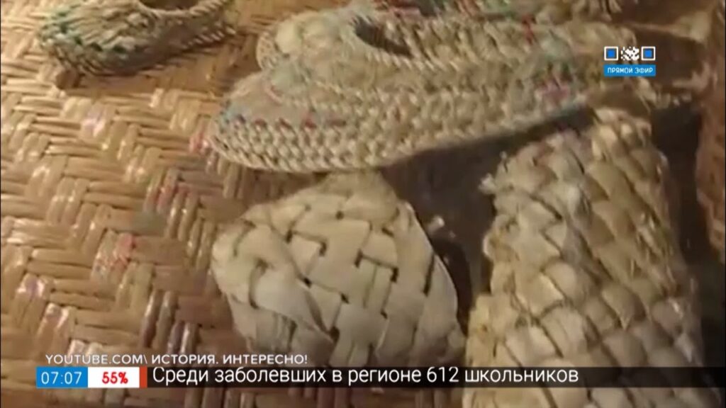 Когда появилась обувь на правую и левую ногу?